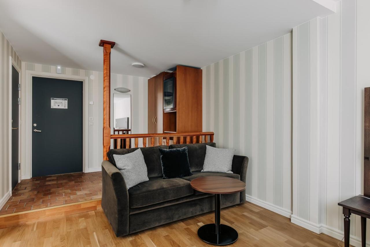 Skara Stadshotell Bagian luar foto